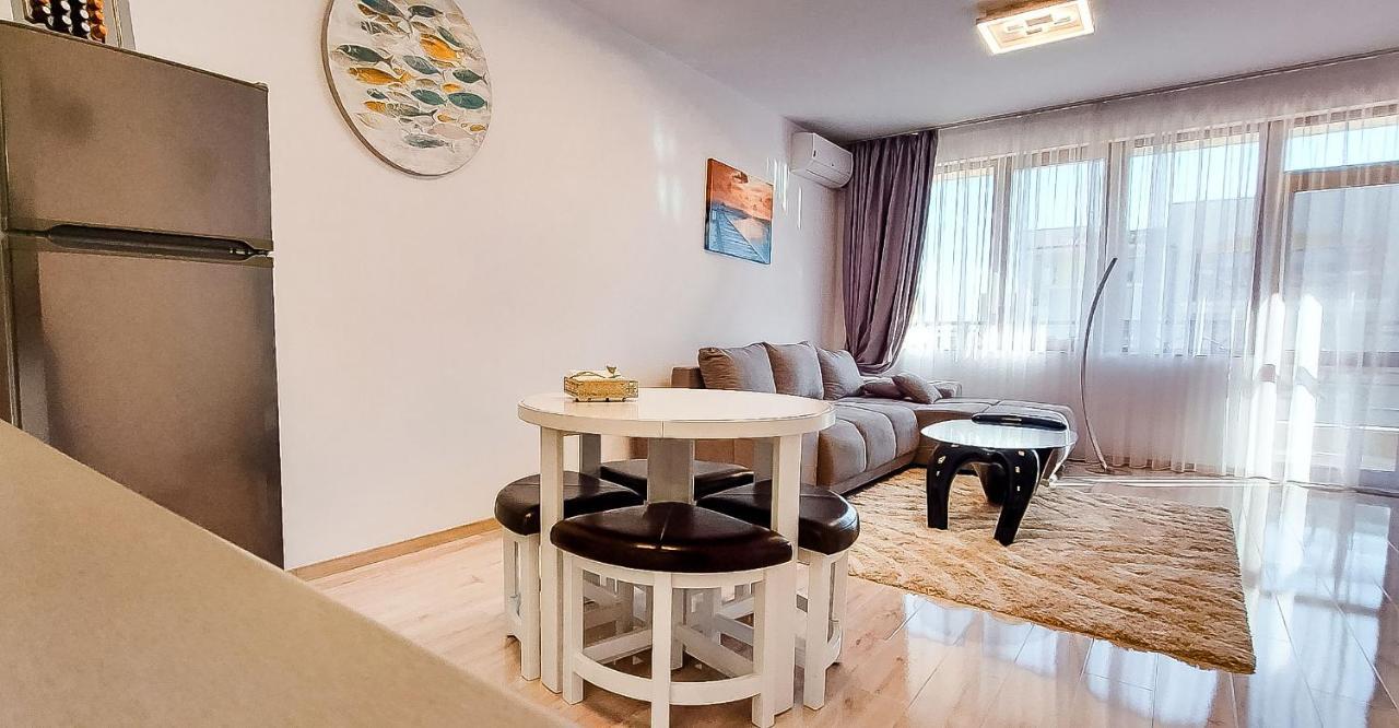 Lighthouse Golf Resort, 75 Mp2, With Balcony Balchik Exterior photo